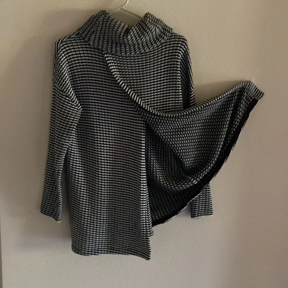 Jacket - Picture 7 of 8